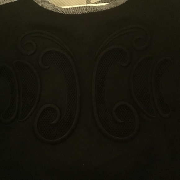 Black and grey sweater - Picture 2 of 3